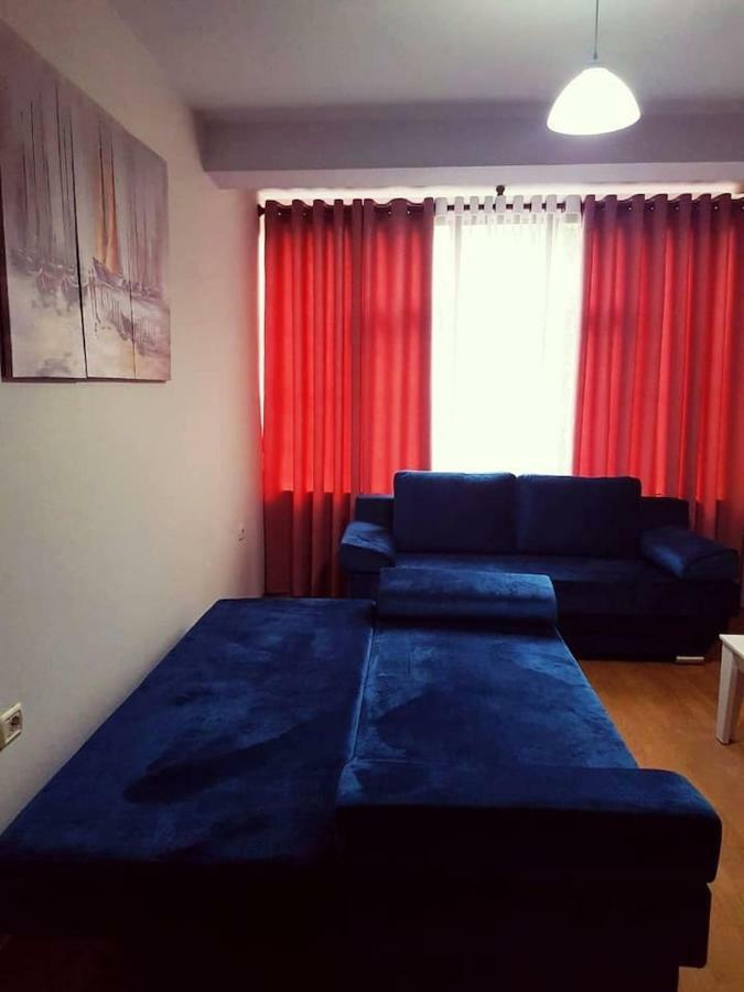 Lovely Apt At The Heart Of The City&Near The Lake Pogradec Exterior foto