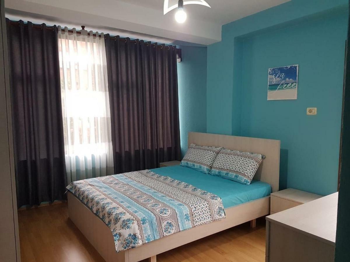 Lovely Apt At The Heart Of The City&Near The Lake Pogradec Exterior foto