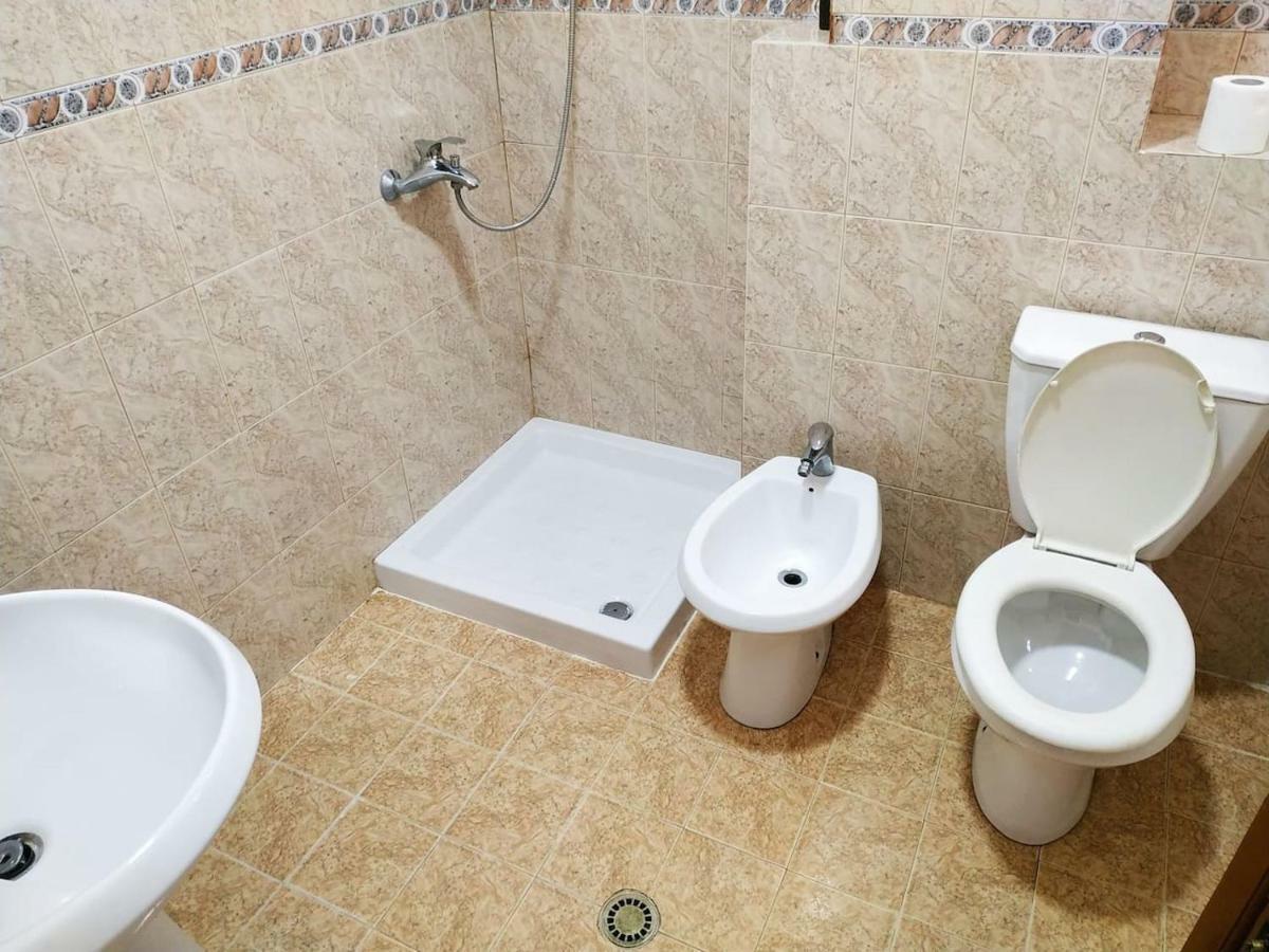 Lovely Apt At The Heart Of The City&Near The Lake Pogradec Exterior foto