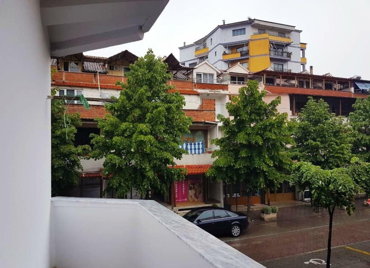 Lovely Apt At The Heart Of The City&Near The Lake Pogradec Exterior foto