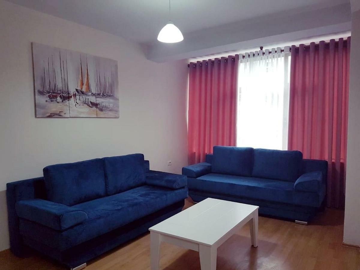 Lovely Apt At The Heart Of The City&Near The Lake Pogradec Exterior foto